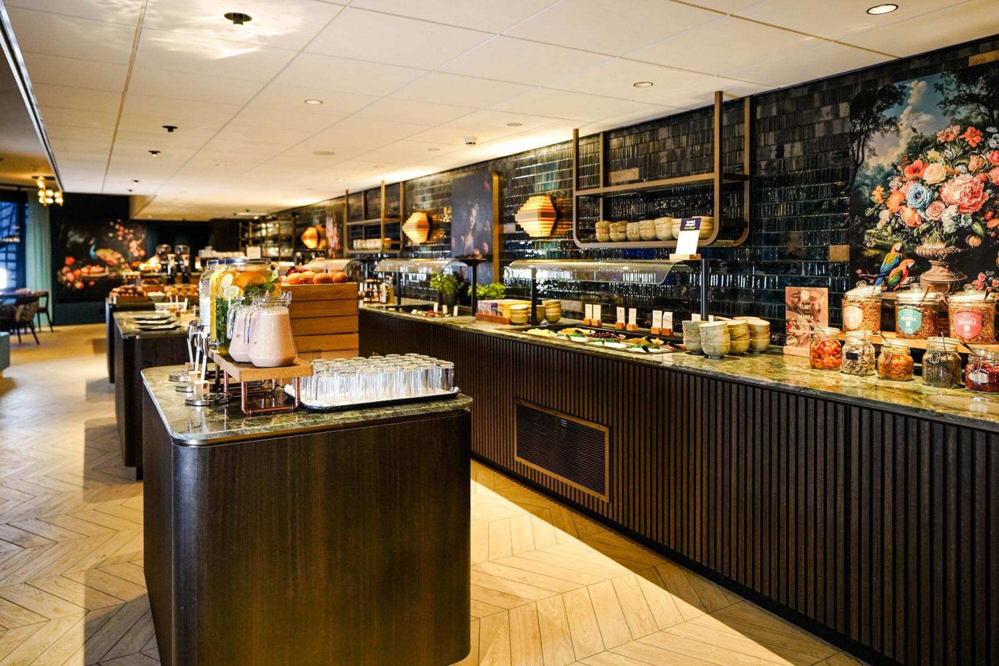 Doubletree By Hilton Royal Parc Soestduinen Hotel Exterior photo